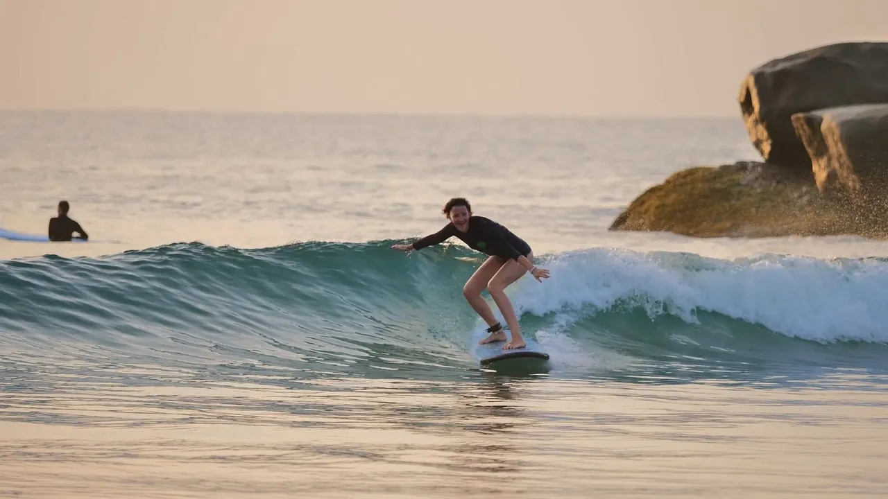 Banana Surf Camp