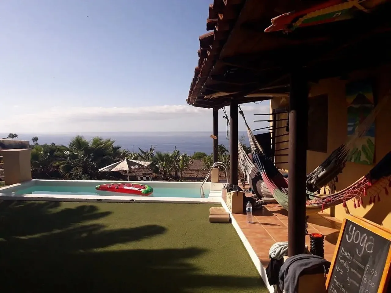 Twin Fin Surf Camp